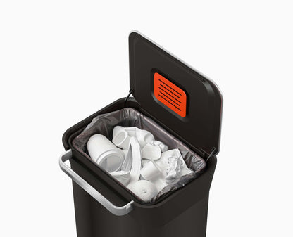 [half-width] Titan 30L Trash Compactor - 30144 - Image 4