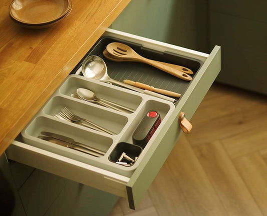 [hidden] [lifestyle] DrawerStore™ Expandable Cutlery Tray- 85042 - Image 2