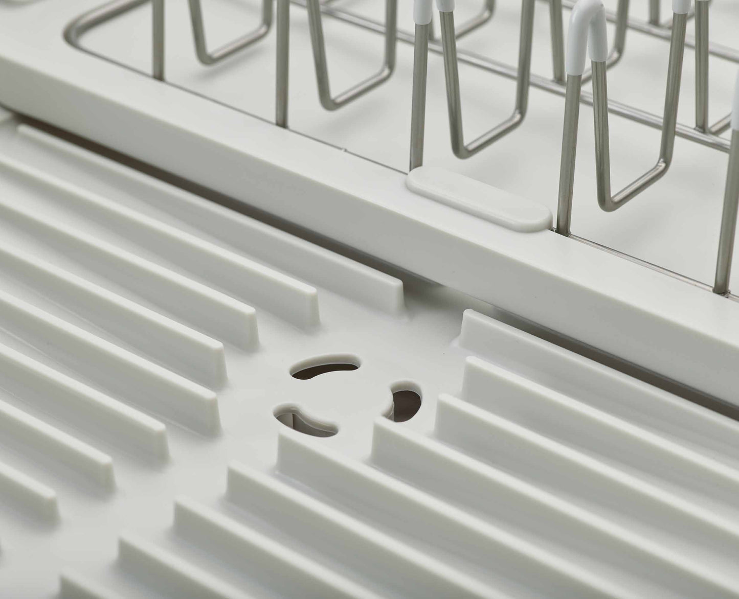 [half-width] Extend™ Steel Expandable Dish Drainer - 851692 - Image 6