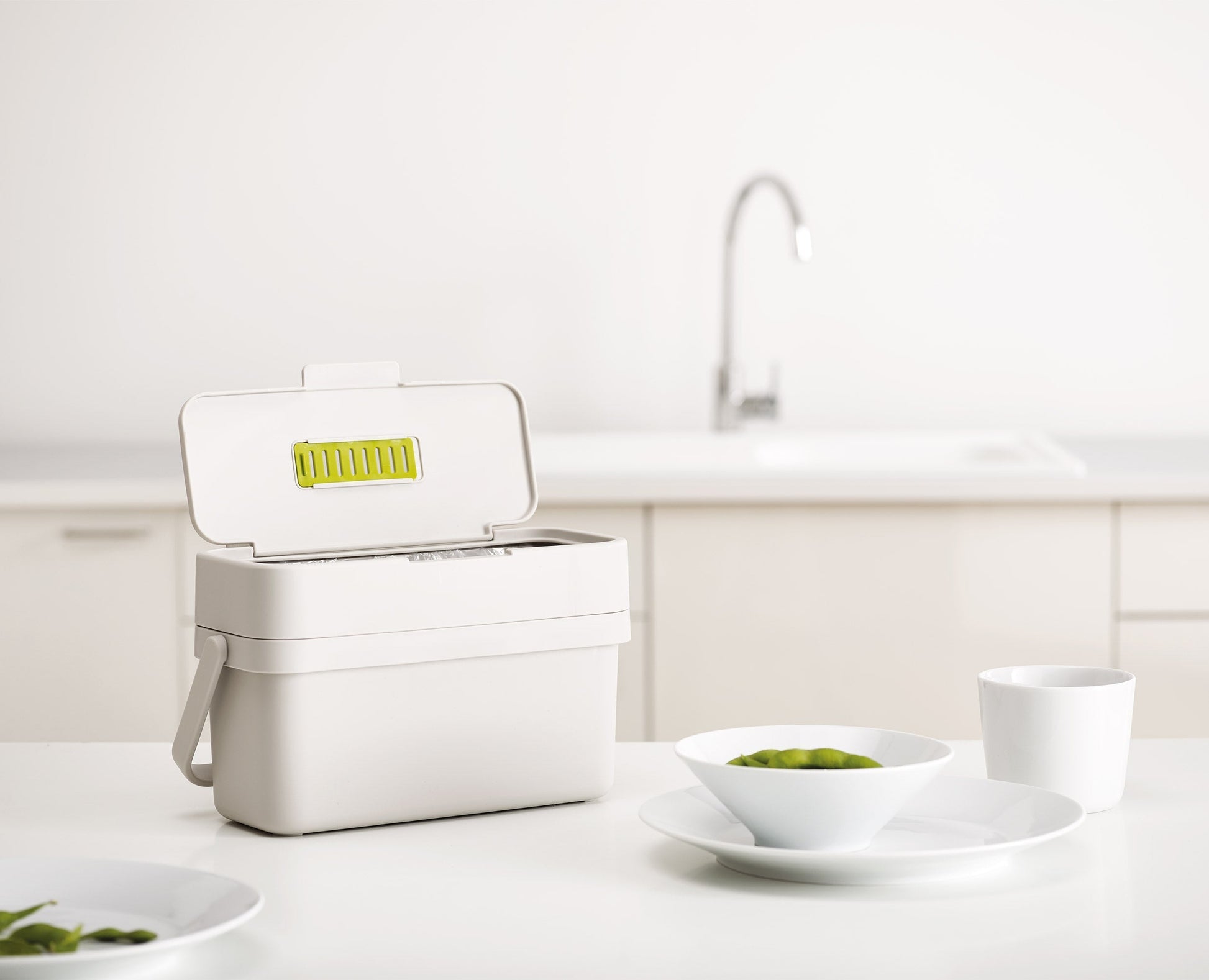 [half-width] Compo™ 4L Stone Food Waste Caddy Starter Set